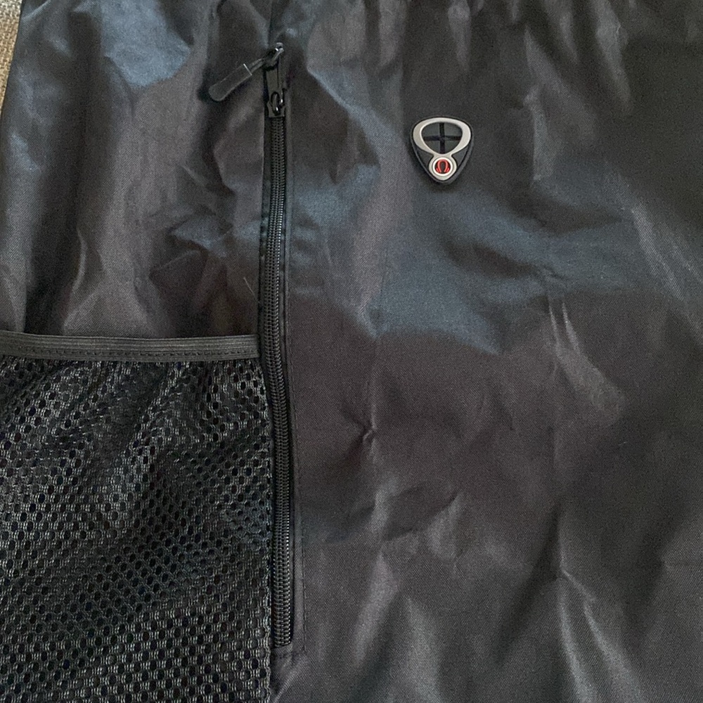 BeeGreen Black Drawstring Backpack - Picture 5 of 6
